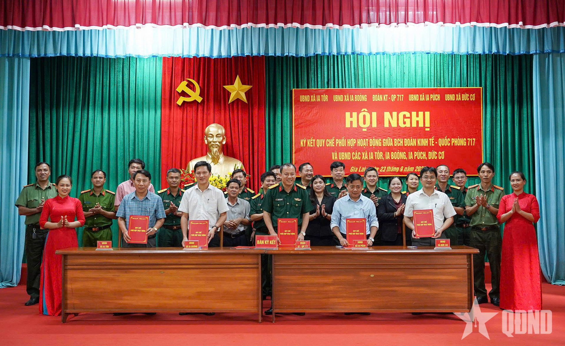 Đoàn Kinh tế - Quốc phòng 717 (Binh đoàn 15) và các địa phương xây dựng biên giới vững mạnh